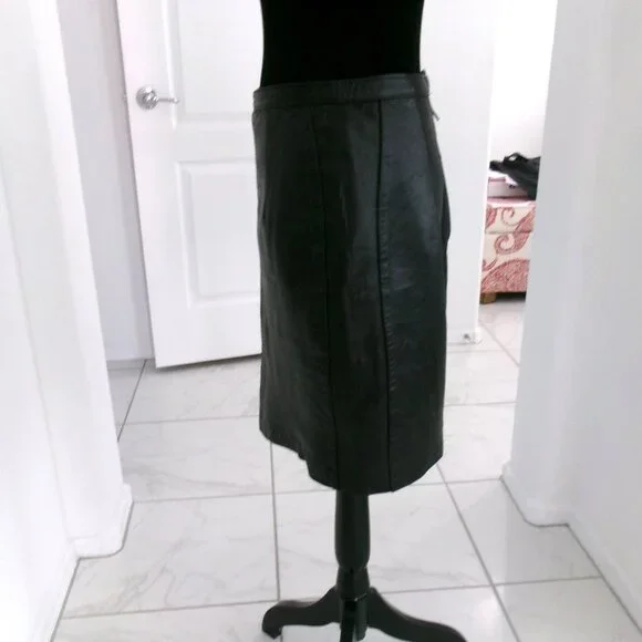 Le Piel Genuine Leather Black Pencil Skirt S / 4High End Supple Leather